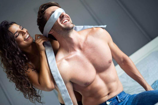 Itspleazure Blog -  Top 5 Couple Games to Spice Up Your Honeymoon