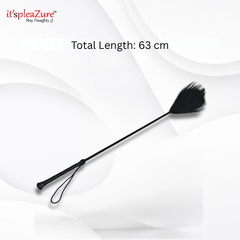 Black feather duster with total length measurement on a white background, featuring 'it's pleazure' branding.
